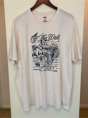 Vans Off The Wall XXL Ivory Short Sleeve Fishing Shirt Catching Em Since 1966